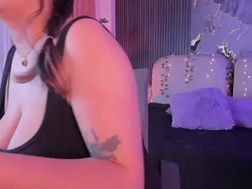 Stripchat Live Sex of SarahCastro1_
