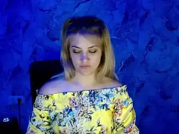 Stripchat Sex Cam of nika_gold1