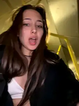 Stripchat Live Sex Cam of VelvetVixenI