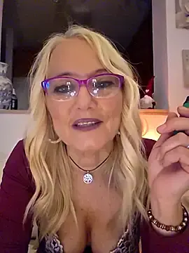 Stripchat Sex Cam of kikkastar