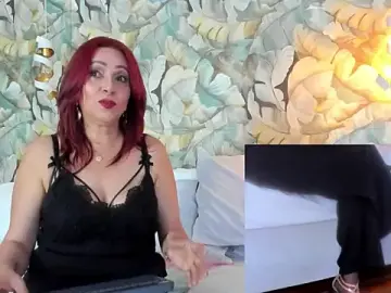 Stripchat Live Porn of Madame_Angelic_1