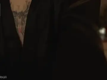 Stripchat Sex Cam of ManiFreyja