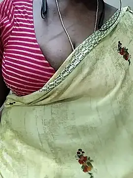 Stripchat Free Porn Cam of niki076_tamil