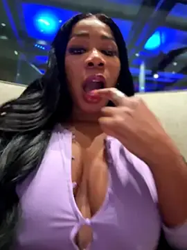 Stripchat Nude Webcam of Belle___