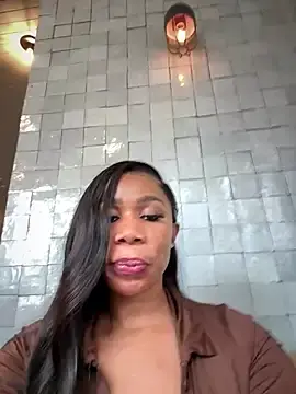 Stripchat Sex Chat of Belle___