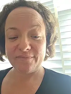 Stripchat Sex Cam of julimonroe