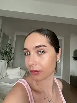 Stripchat Live Sex Cam of Ashley-Evans