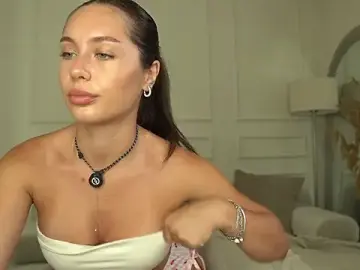 Stripchat Live Sex Cam of Ashley-Evans