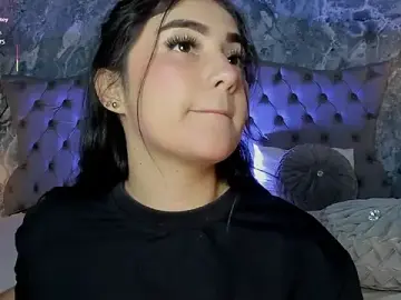 Stripchat Adult Webcams of Belliinda_21