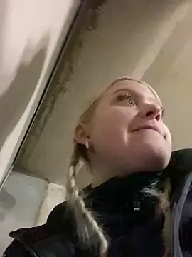 Stripchat Live Sex of EmmiPemmi