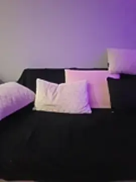 Stripchat Free Porn Cam of JuneLaFrenchie