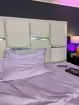 Stripchat Free Porn Cam of BellaFernandez__