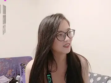 Stripchat Live Sex Cam of Lu_Nana