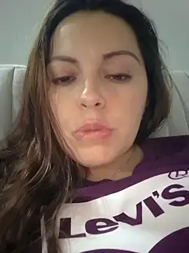 Stripchat Sex Cam of seherlatin