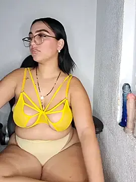 Stripchat Free Porn Cam of Mia_em