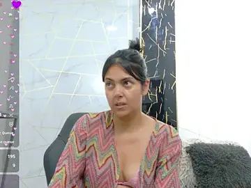 Stripchat Watch Live Sex Cams of ciara_connor
