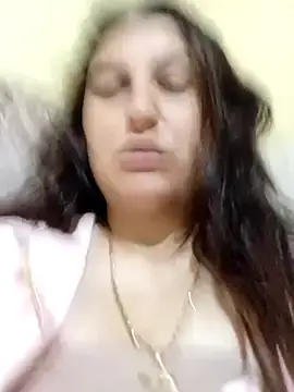 Stripchat Sex Cam of BlackVBarbie