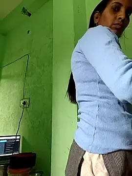 Stripchat Nude Webcam of Sexy-Kavya2