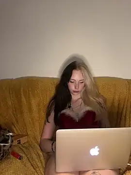 Stripchat Adult Webcams of baddieinabenz