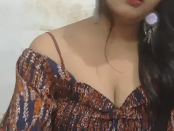 Stripchat Free Live Porn of POOJA_199