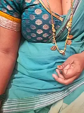 Stripchat Live Sex of Tamil_Ammani