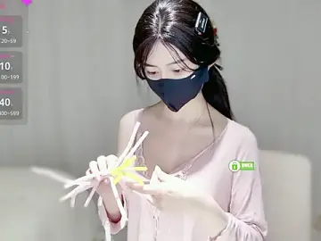 Stripchat Best live sex cam show of -Hell0-Kitty