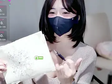 Stripchat Adult Webcam of 476952-