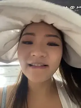 Stripchat Live Sex Cam of xiaoxiaocheng678