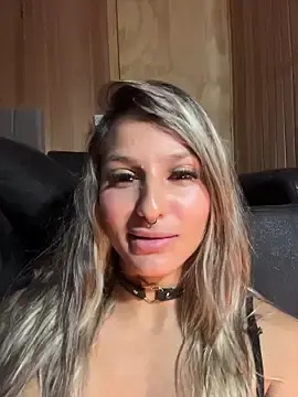 Stripchat Best Webcam of AliceStone19