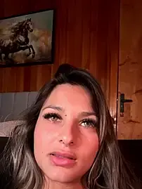 Stripchat Adult Webcam of AliceStone19