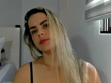 Stripchat Free Porn Cam of ClaraMariaMon