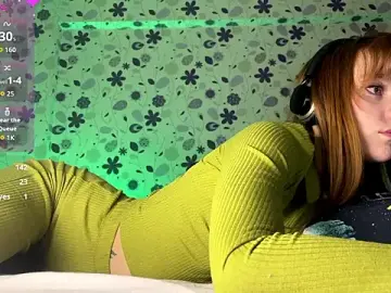 Stripchat Best live sex cam show of Kitsune_Als