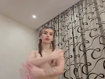 Stripchat Sex Cam of dolly_ll