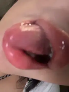 Stripchat Live Sex Cam of jiajia_L