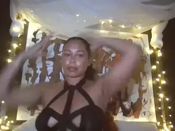 Stripchat Free Live Porn of BigBootyJaydaxo