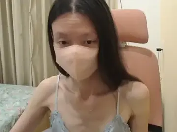 Stripchat Best Webcam of Lil-Cherries