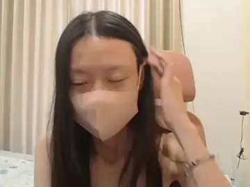 Stripchat Nude Webcam of Lil-Cherries