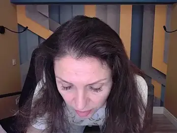 Stripchat Live Sex of EllaLong