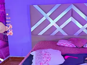 Stripchat Live Sex Cam of Laia_Price_