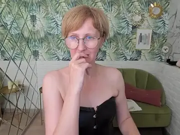 Stripchat Private Sex Chat of Paris_Cherry