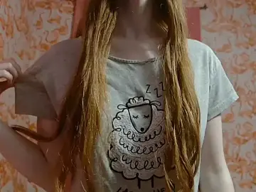 Stripchat Adult Webcam of shelikessoymilk