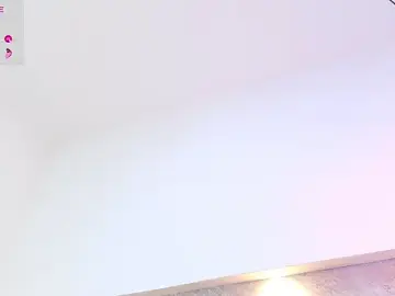 Stripchat Live Porn of Emma__becket1
