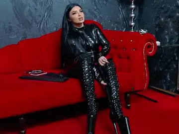 Stripchat Adult Webcam of DevashaQueenX