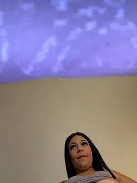 Stripchat Live Sex Cam of Alyshanon18