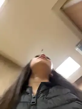 Stripchat Adult Webcam of Alyshanon18