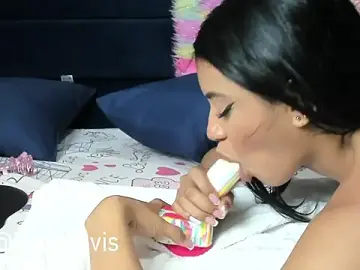 Stripchat Live Porn of Kloe-squirts