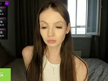 Stripchat Live Sex Cam of Vanaldienn