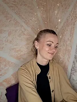 Stripchat Sex Cam of NitaXSky
