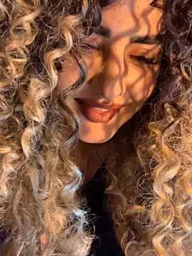 Stripchat Watch Live Sex Cams of Indian_ken