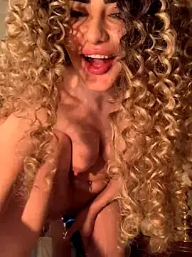 Stripchat Live Porn of Lady_ken_